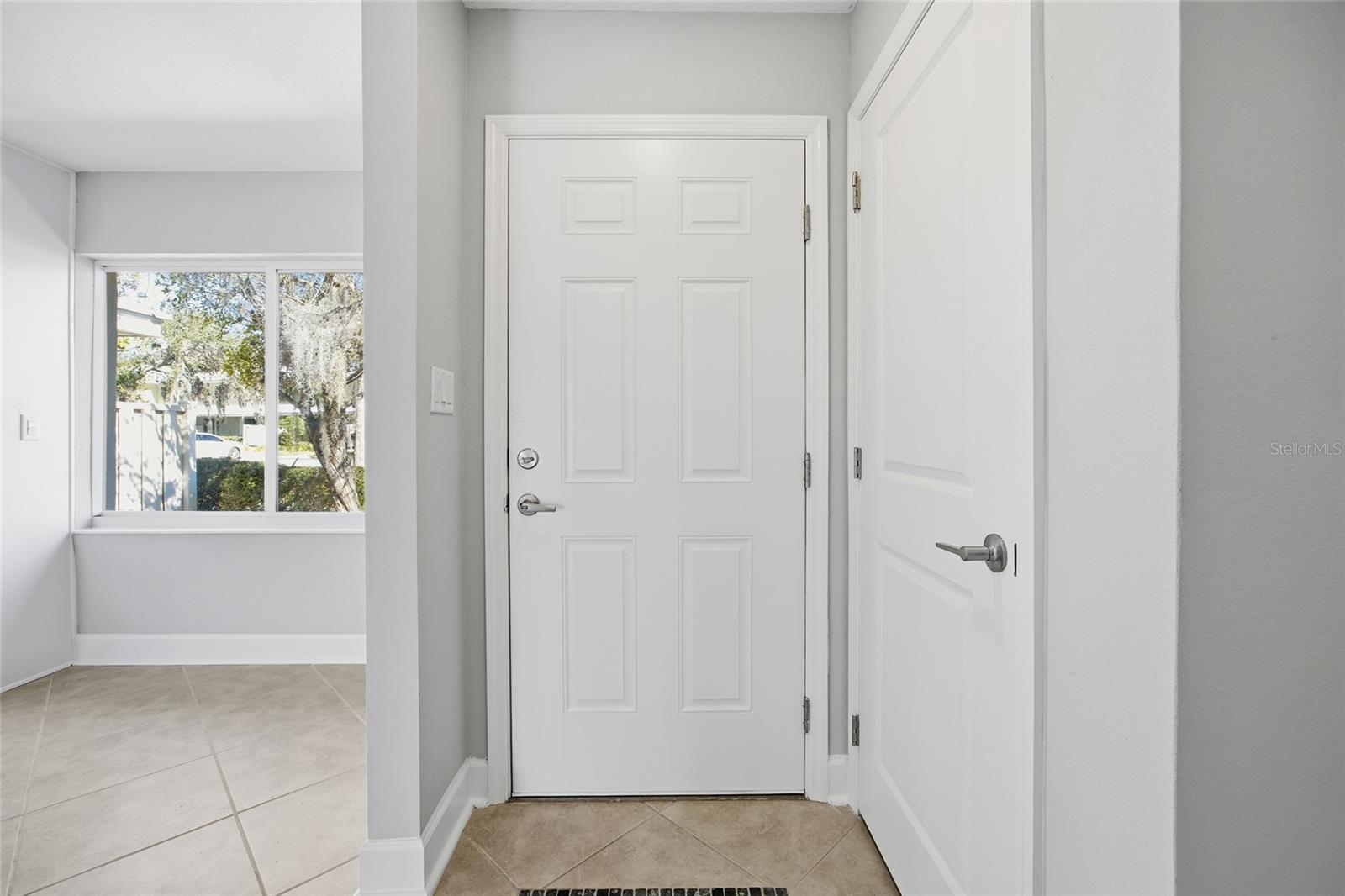 Image 5 of 43 For 11586 Bayshore Drive 14