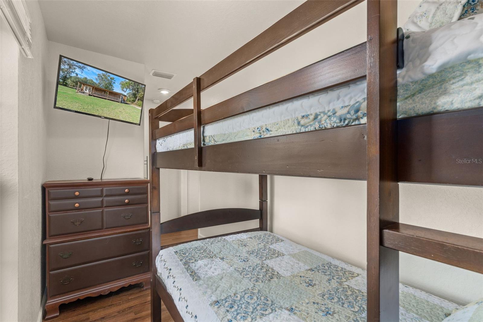 Image 30 of 38 For 6287 Crew Terrace