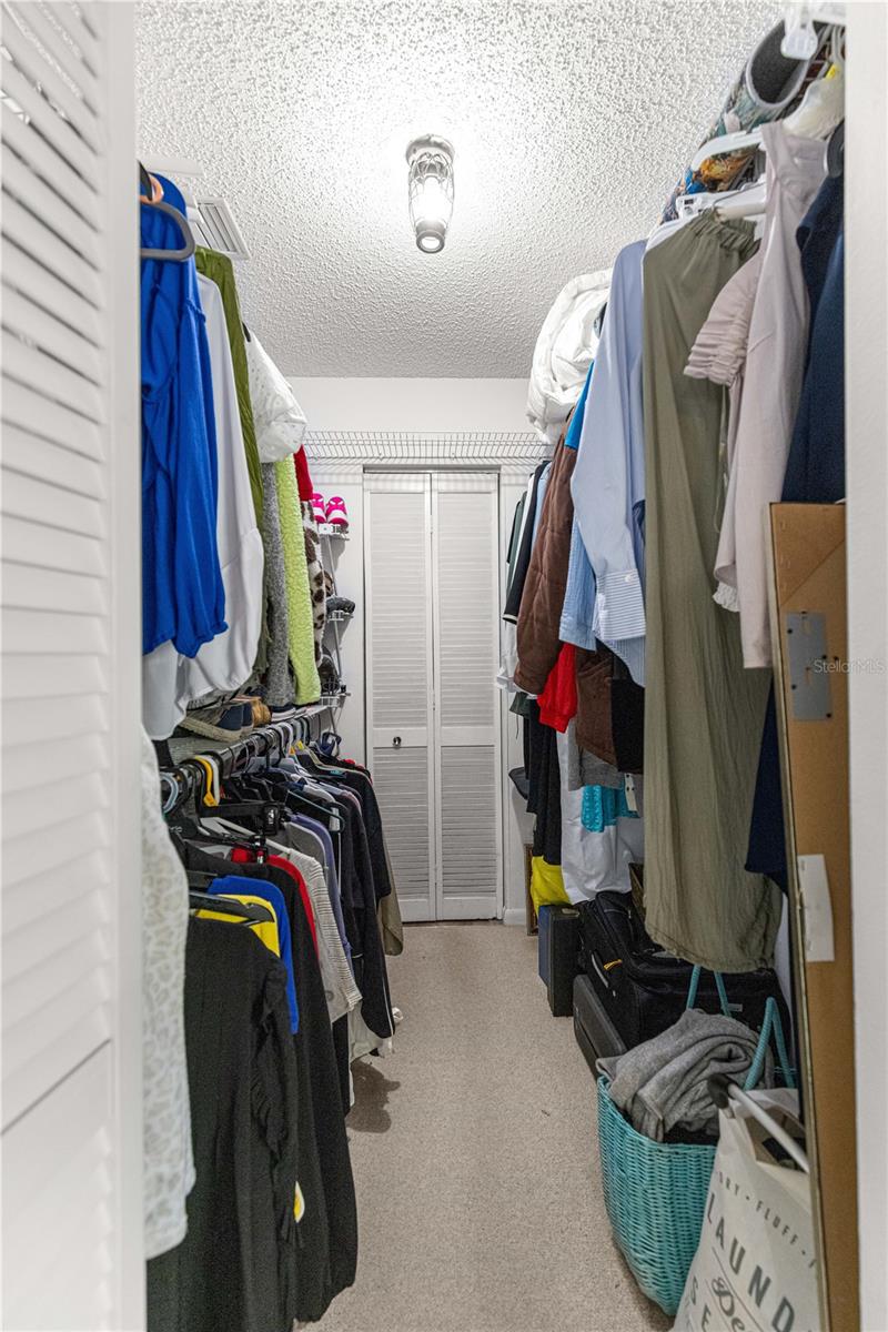 Image 22 of 39 For 8738 90th Street B