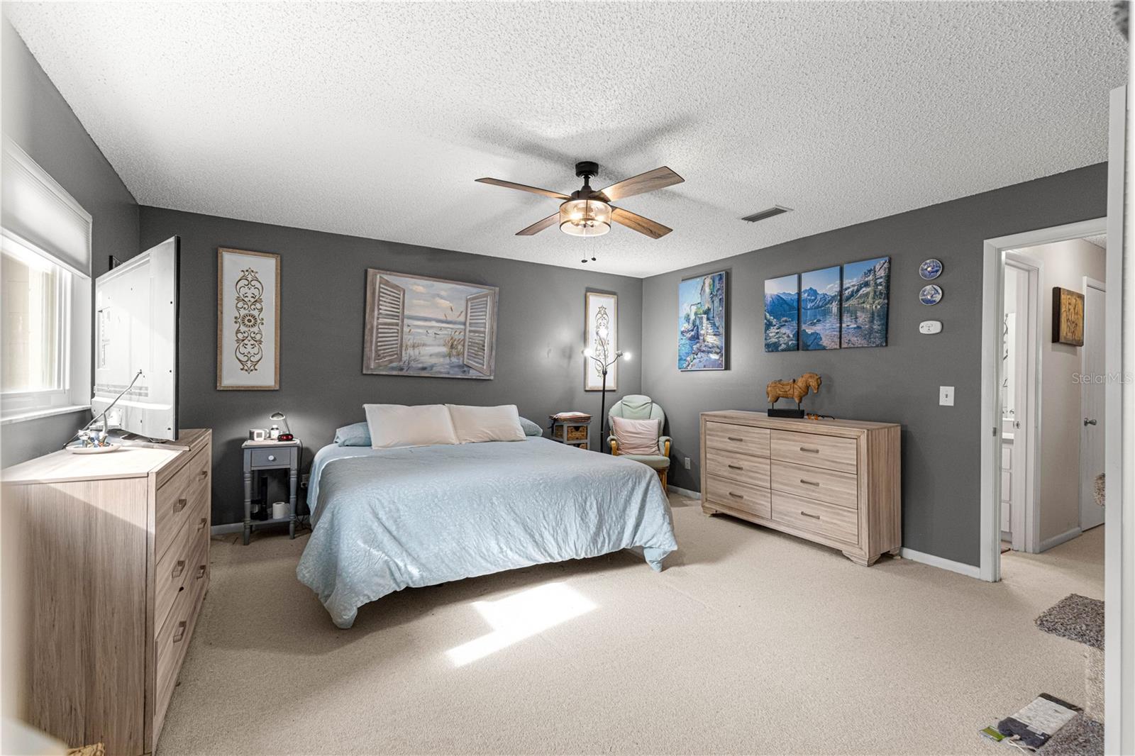 Image 24 of 39 For 8738 90th Street B