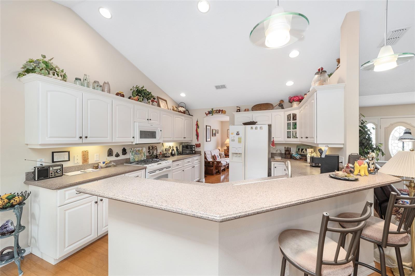 Image 21 of 67 For 2320 33rd Place