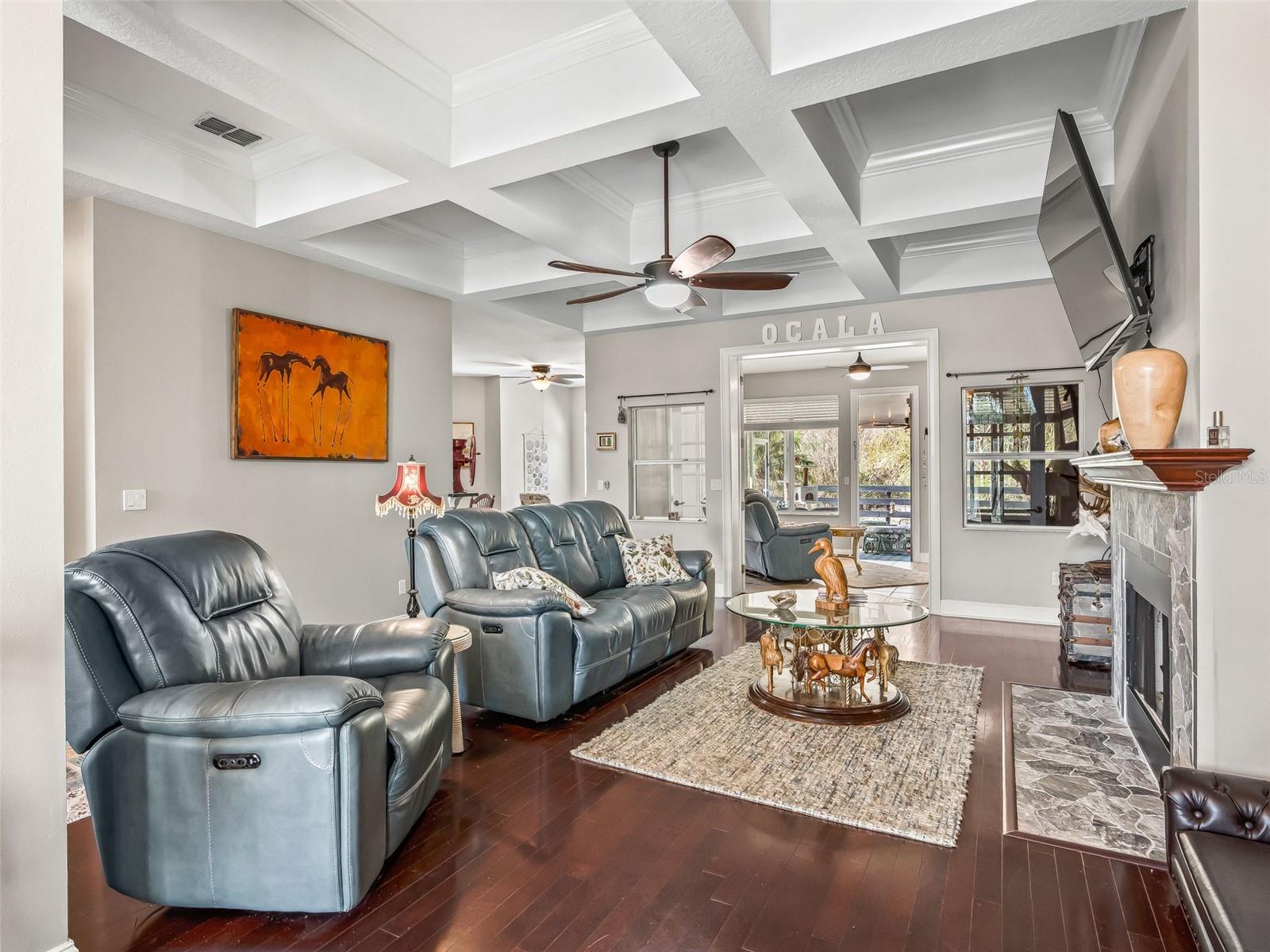 Image 12 of 57 For 9805 6th Court