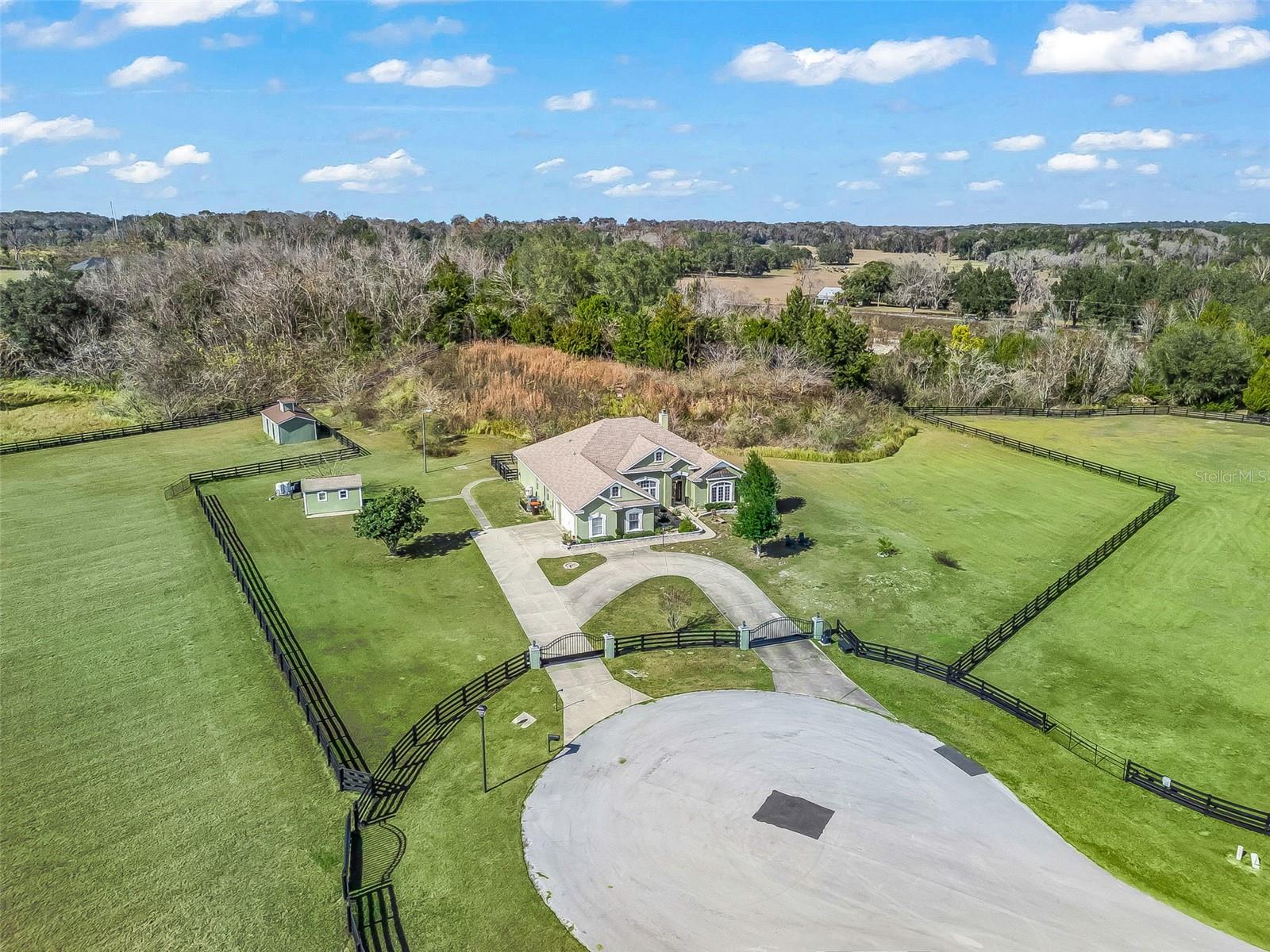 Image 3 of 57 For 9805 6th Court