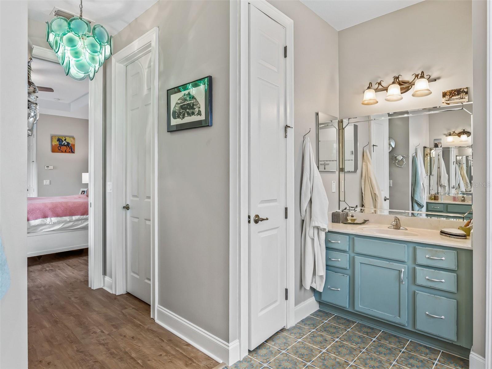 Image 30 of 57 For 9805 6th Court