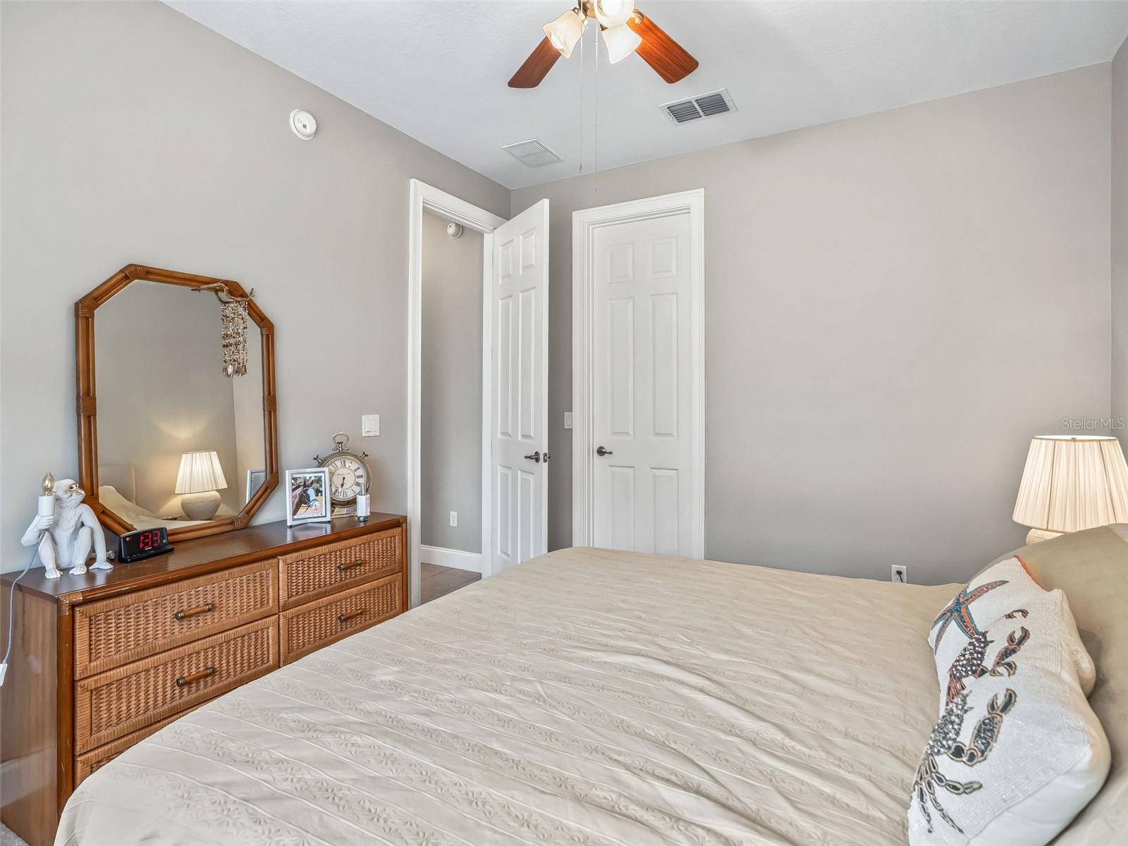 Image 33 of 57 For 9805 6th Court