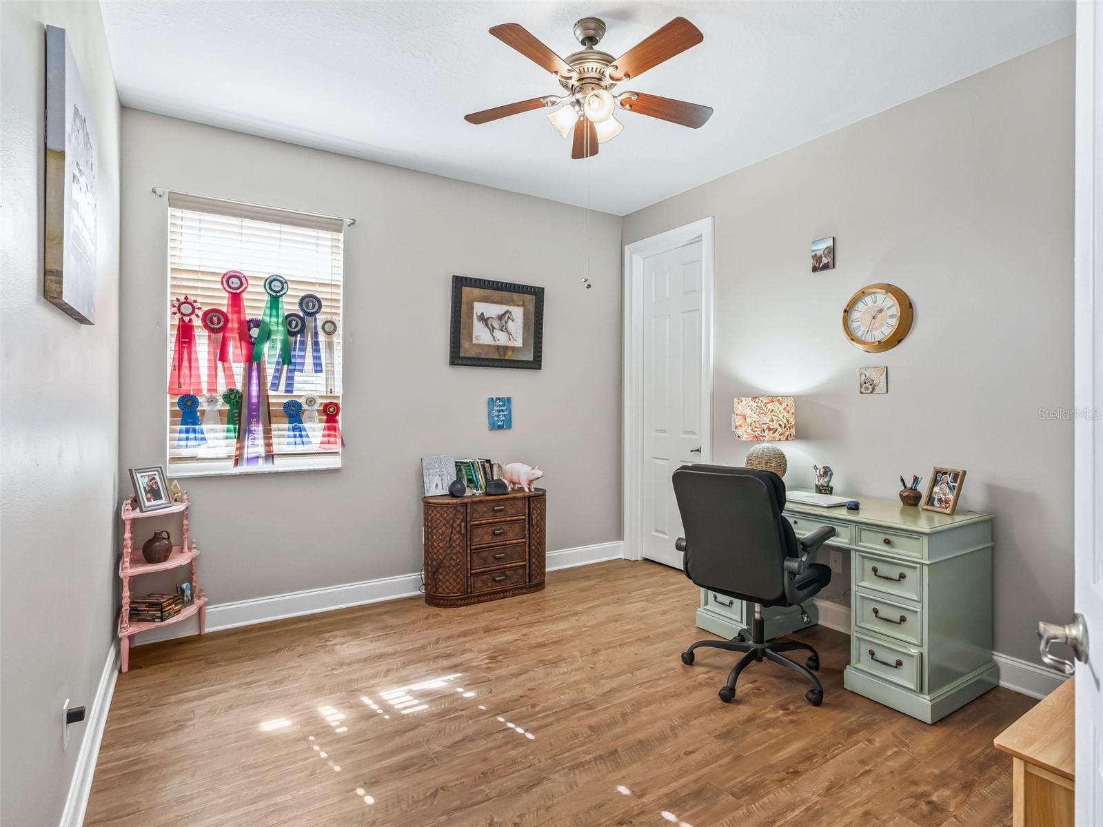 Image 35 of 57 For 9805 6th Court