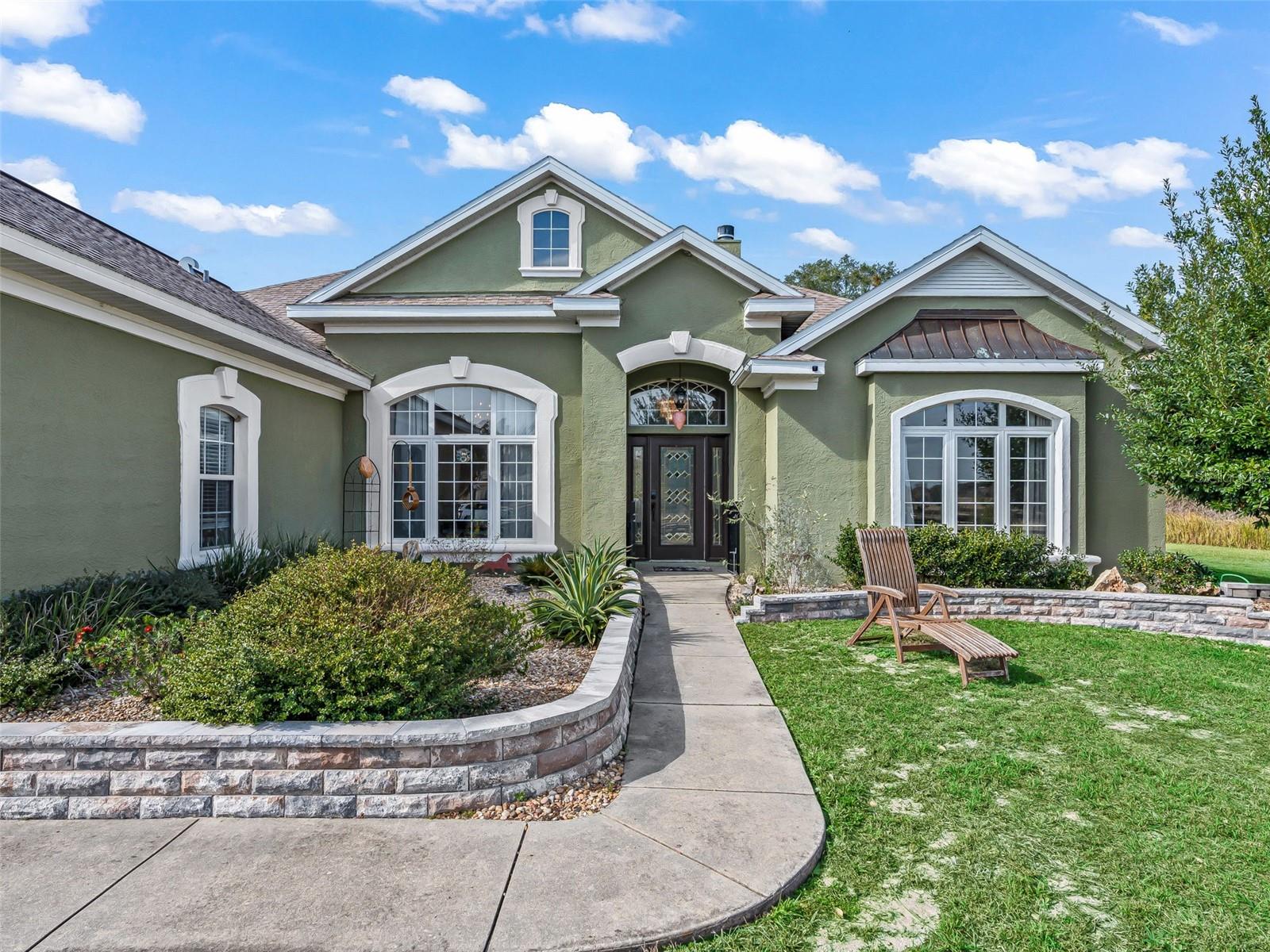 Image 7 of 57 For 9805 6th Court