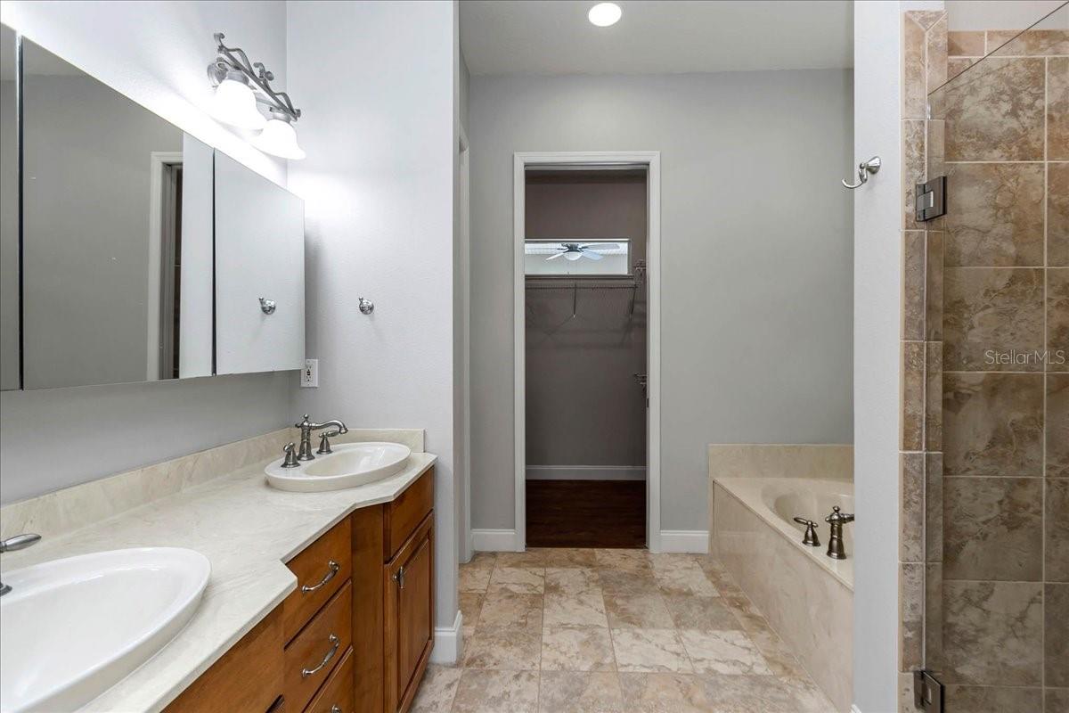 Image 10 of 70 For 4727 28th Street