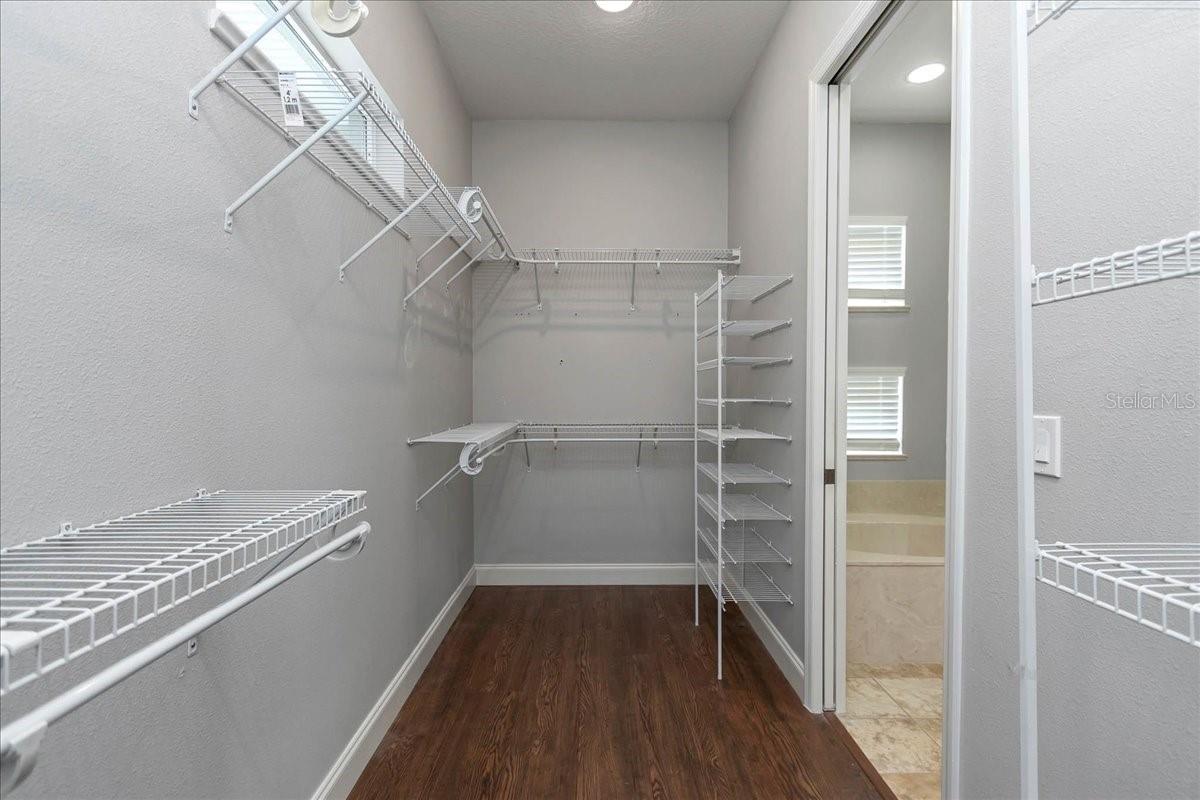 Image 12 of 70 For 4727 28th Street