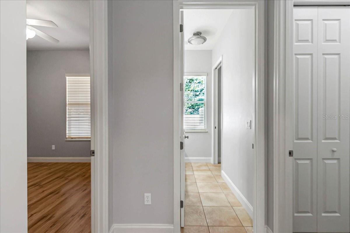 Image 32 of 70 For 4727 28th Street