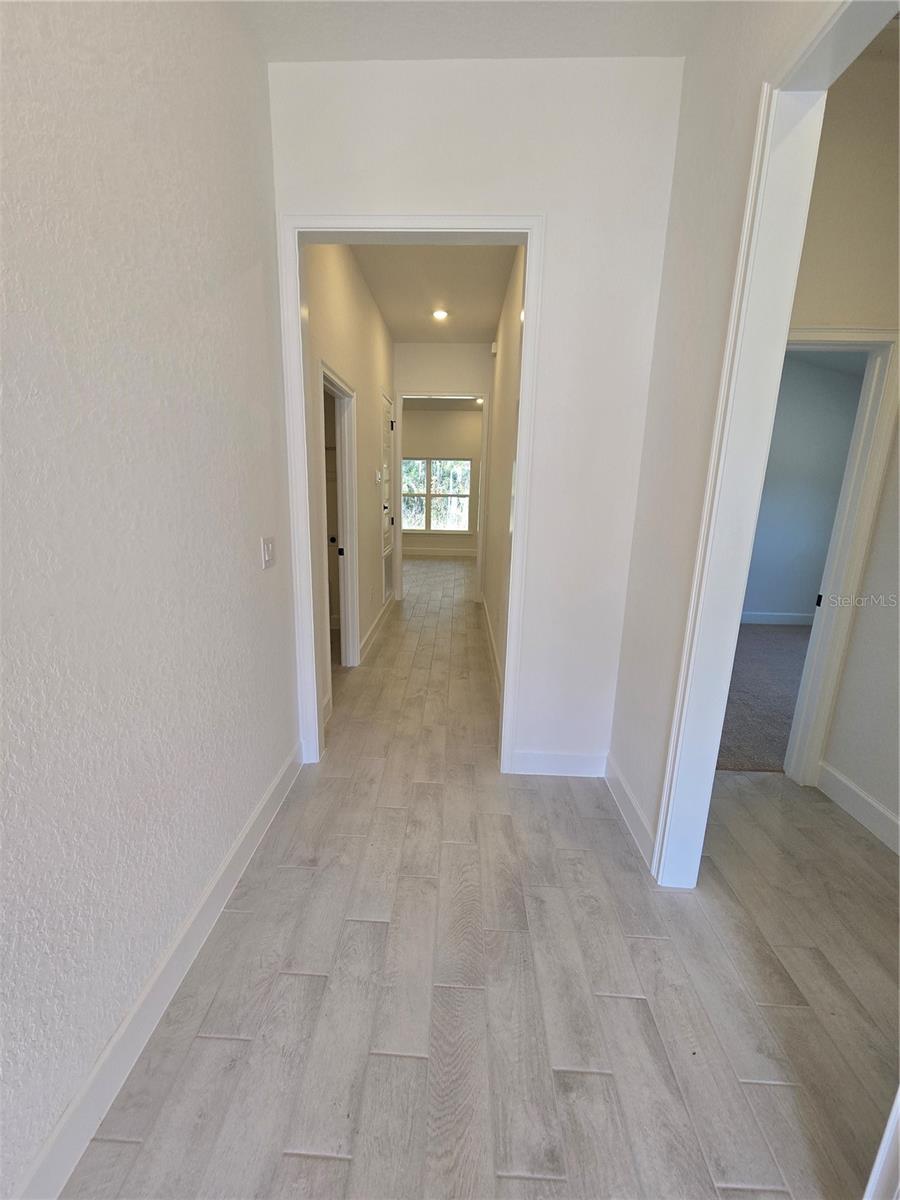 Image 4 of 17 For 1045 Heron Point Drive