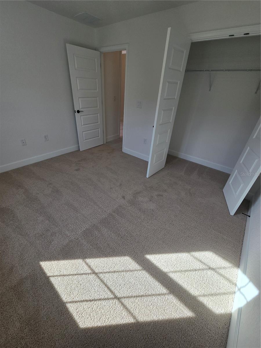 Image 5 of 17 For 1045 Heron Point Drive