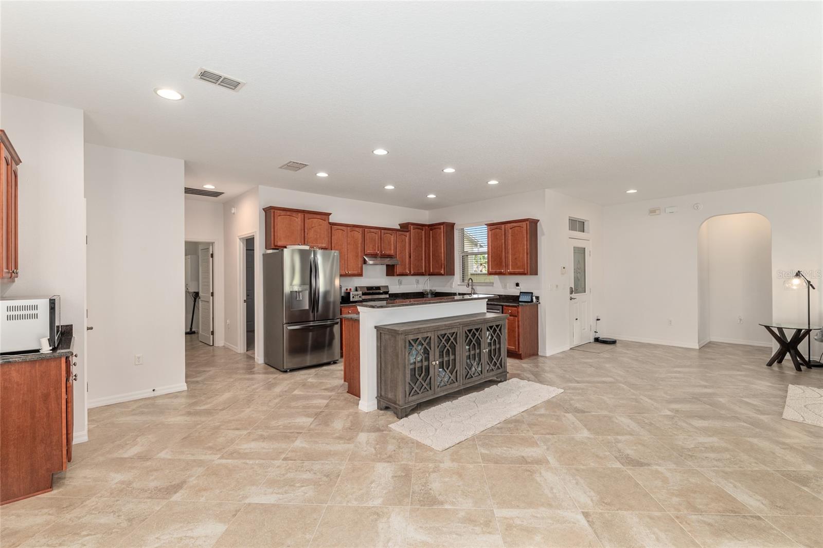 Image 13 of 49 For 9480 94th Loop