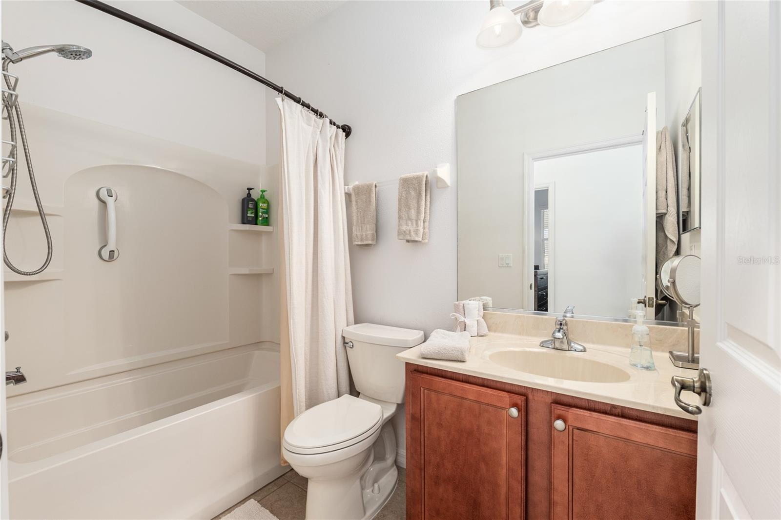 Image 33 of 49 For 9480 94th Loop