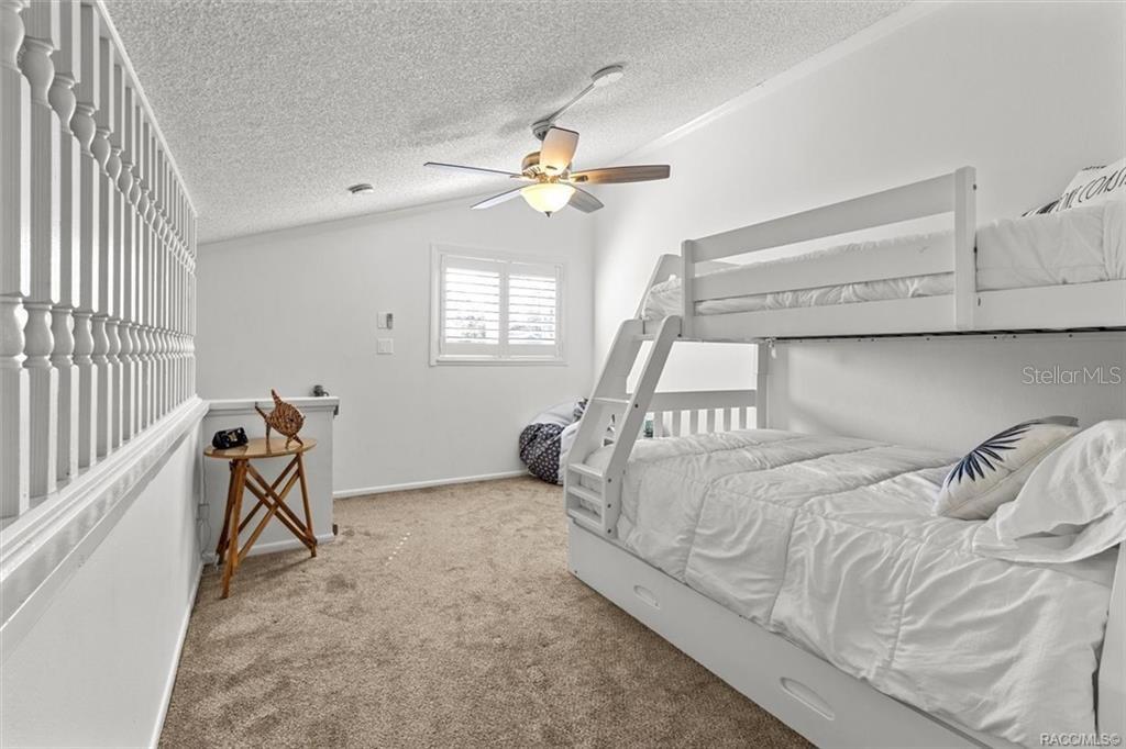 Image 39 of 42 For 20820 River Drive B37