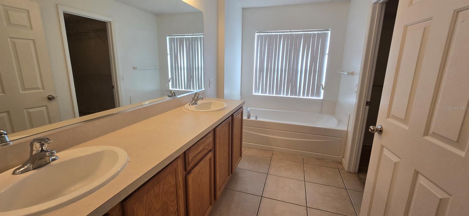 Image 14 of 15 For 4126 51st Court