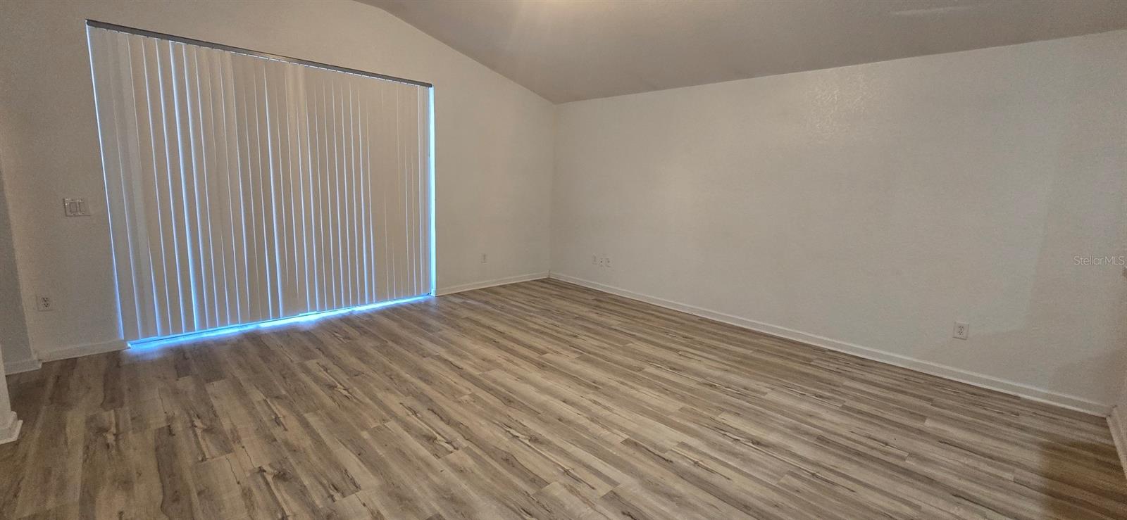 Image 3 of 15 For 4126 51st Court