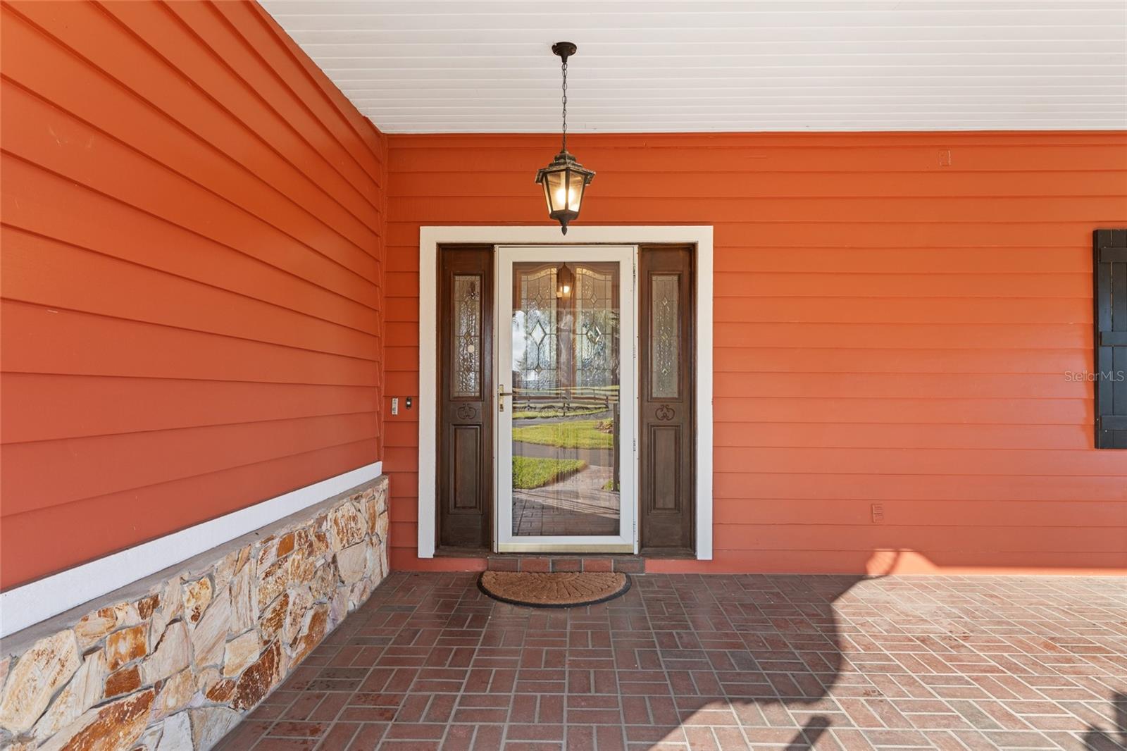 Image 16 of 49 For 10880 160th Avenue