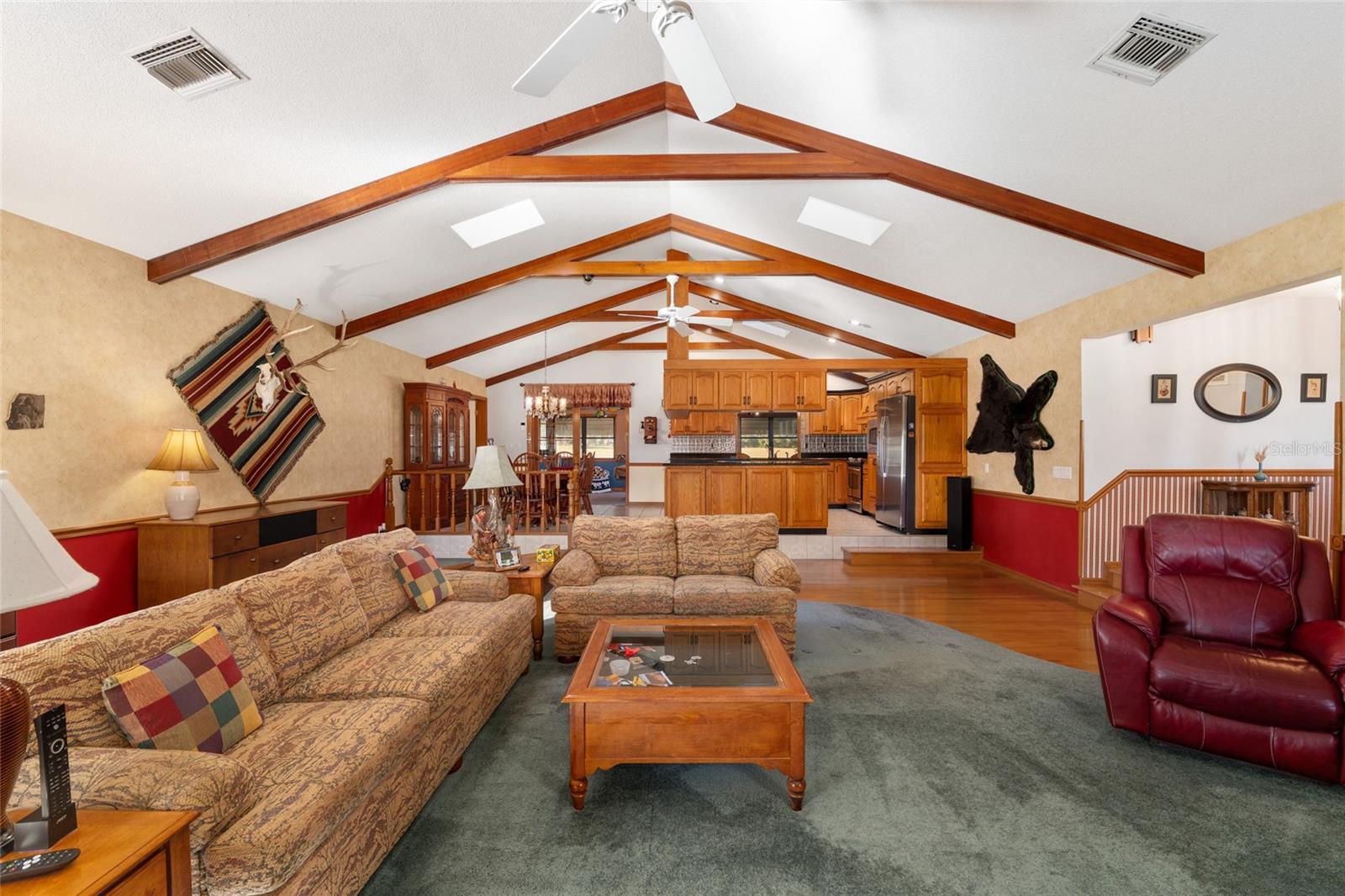 Image 21 of 49 For 10880 160th Avenue