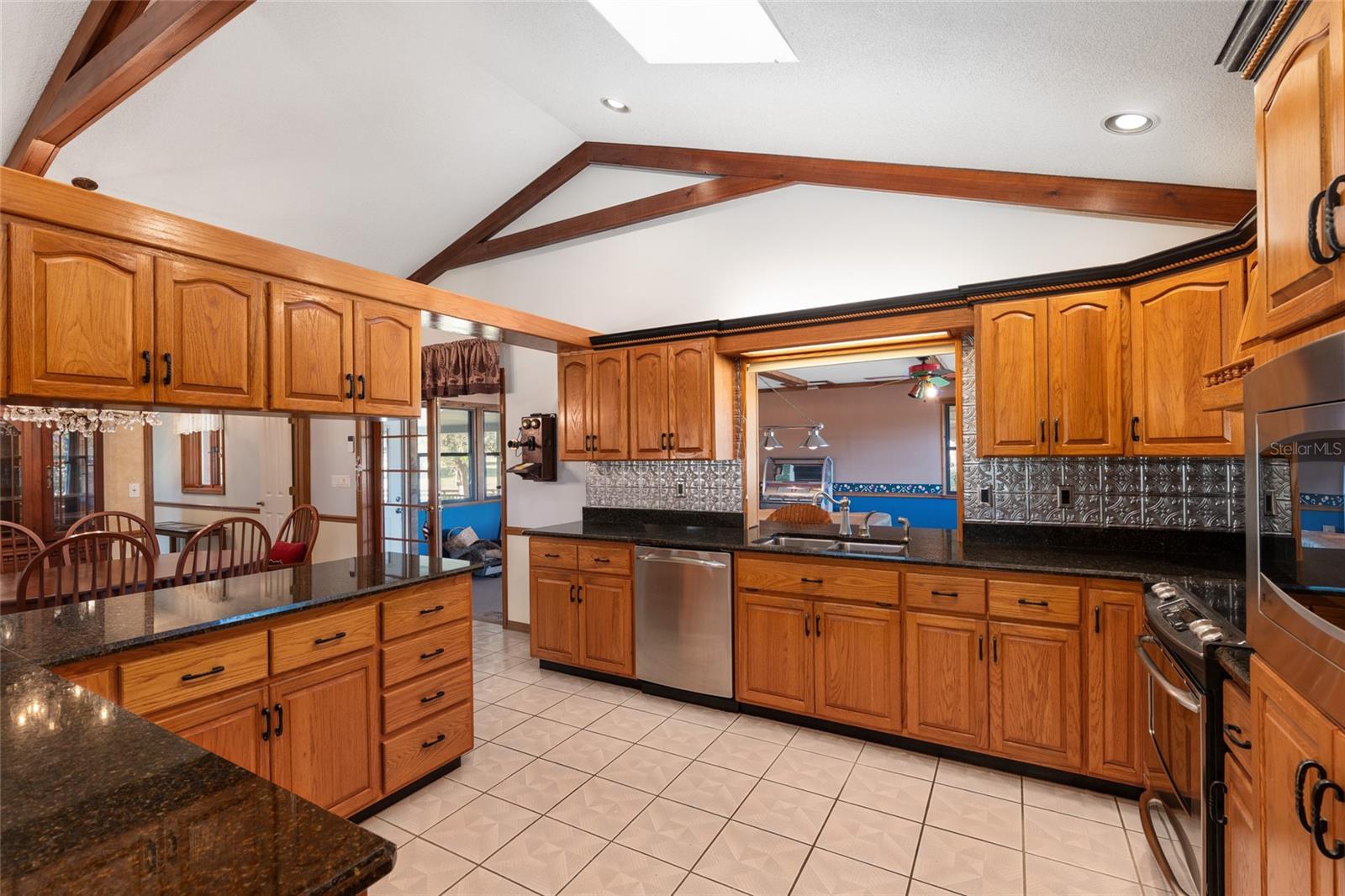 Image 24 of 49 For 10880 160th Avenue