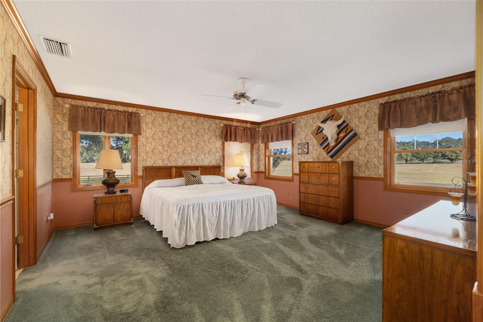 Image 28 of 49 For 10880 160th Avenue