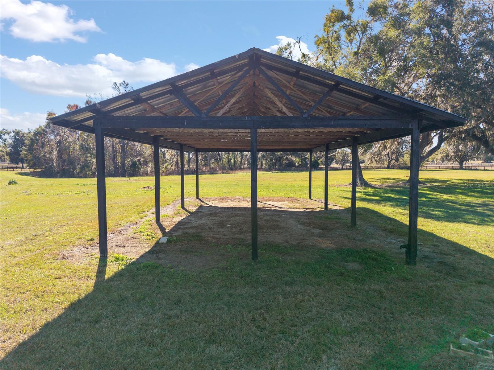 Image 9 of 49 For 10880 160th Avenue