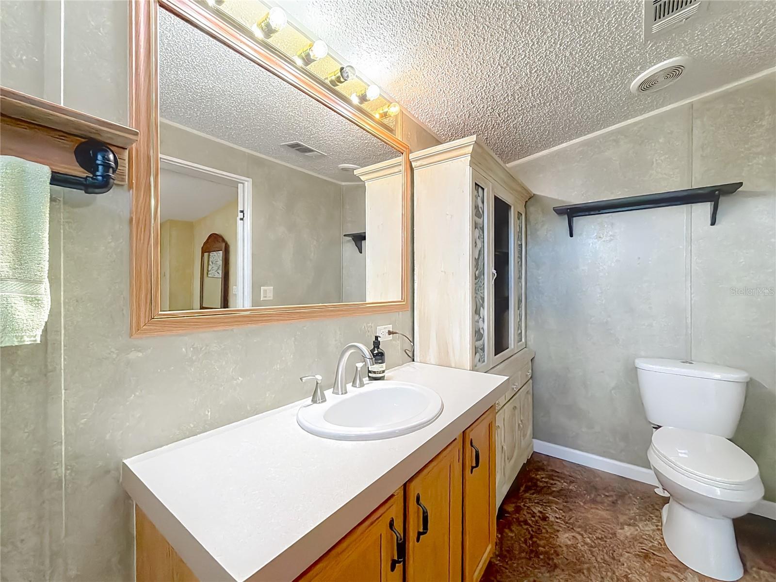 Image 16 of 58 For 8783 66th Terrace