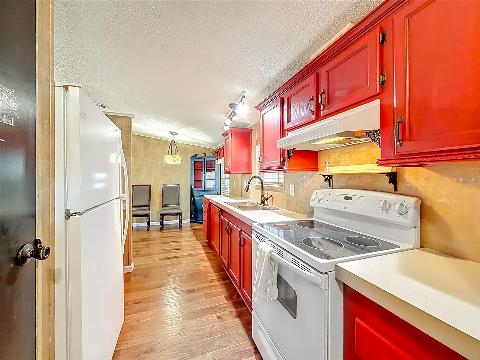 Image 5 of 58 For 8783 66th Terrace