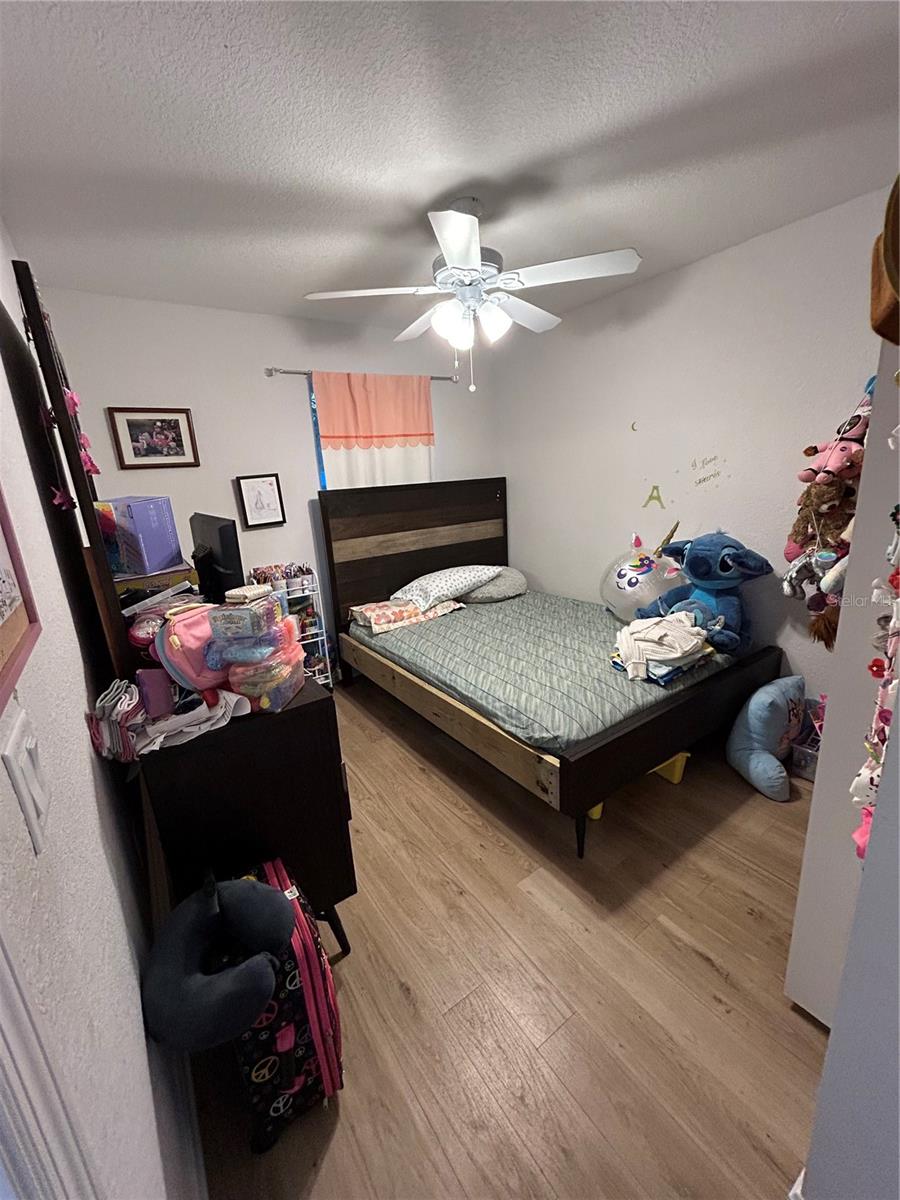 Image 7 of 17 For 10095 162nd Court