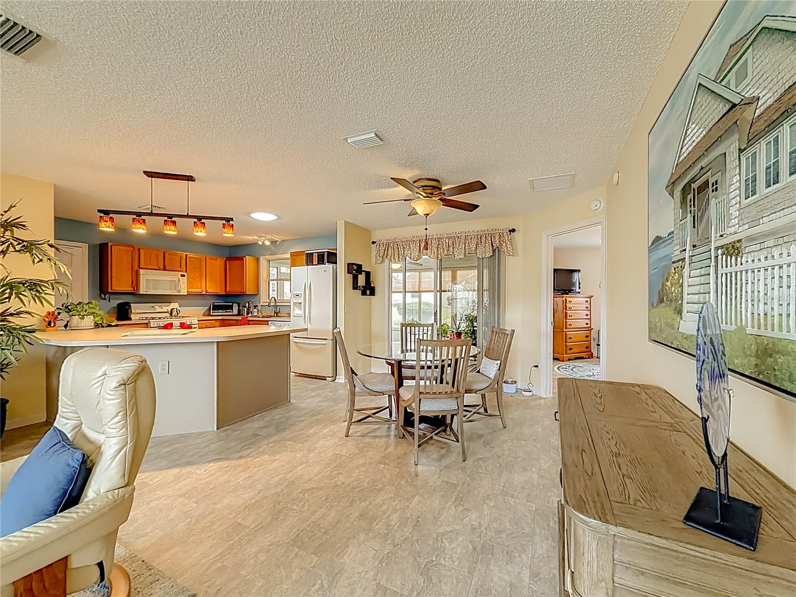 Image 10 of 51 For 969 Candler Place