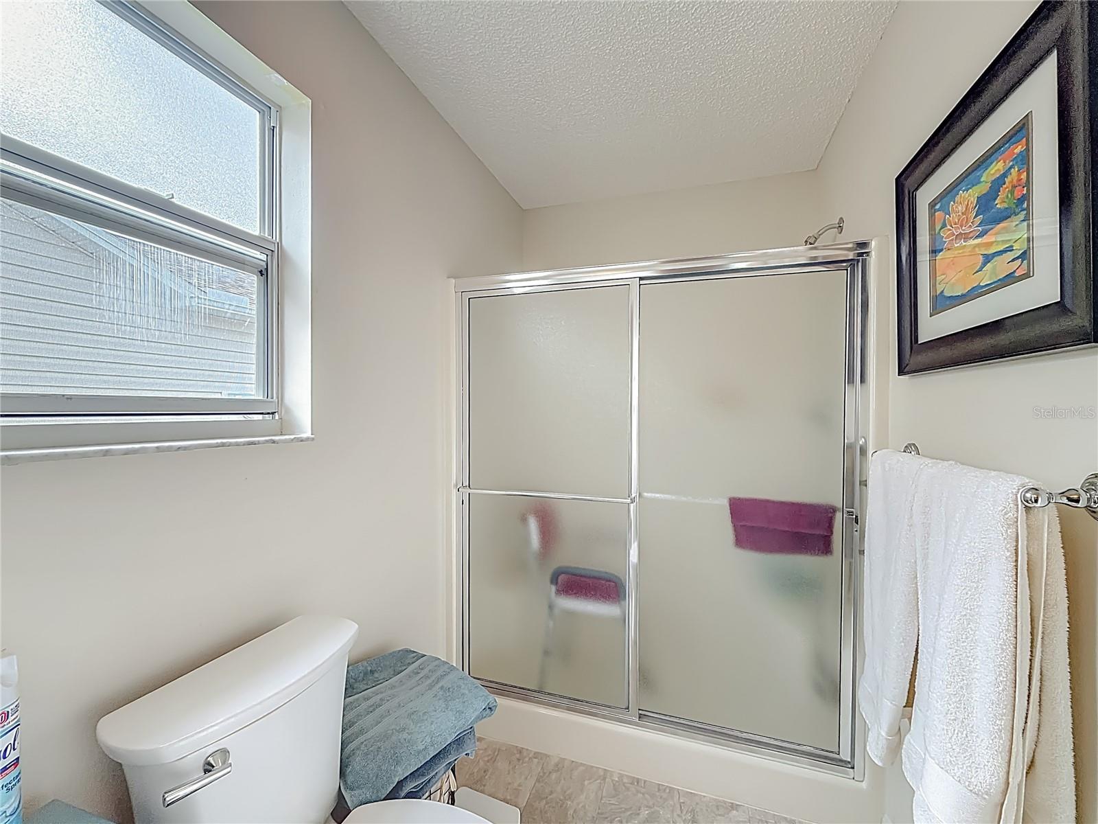 Image 26 of 51 For 969 Candler Place