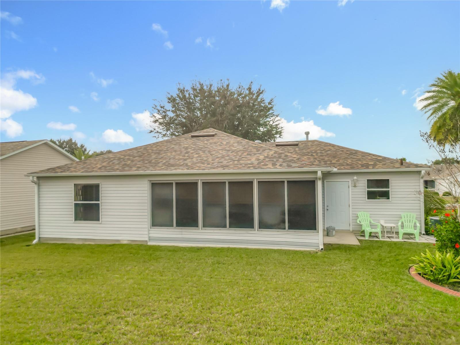 Image 37 of 51 For 969 Candler Place