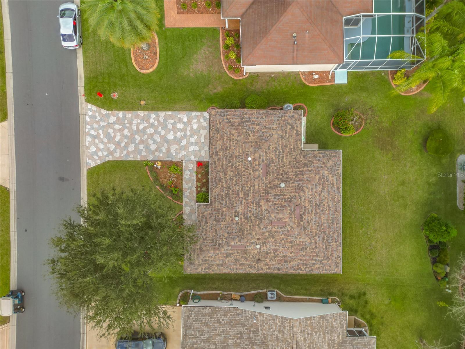 Image 39 of 51 For 969 Candler Place