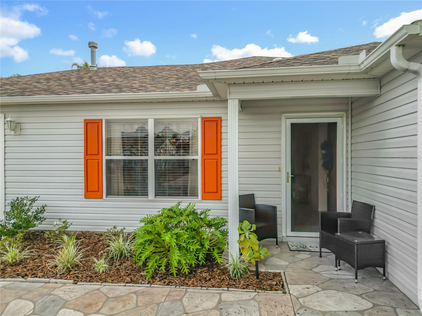 Image 5 of 51 For 969 Candler Place