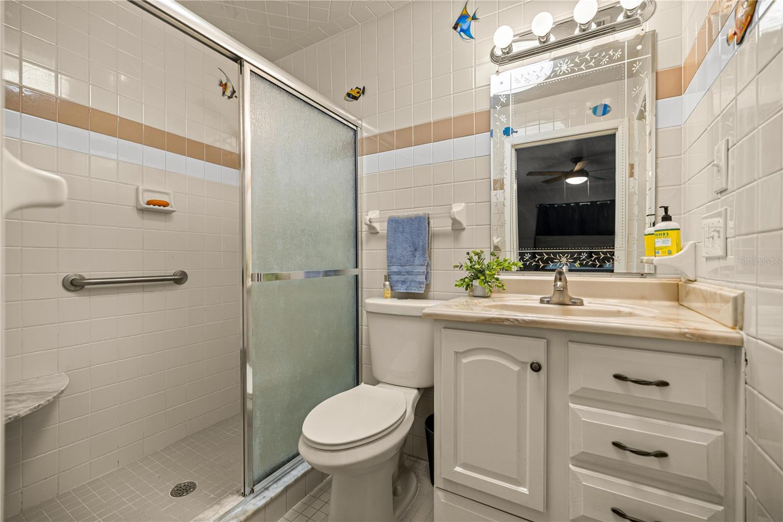 Image 15 of 38 For 5422 Se Eli Rd