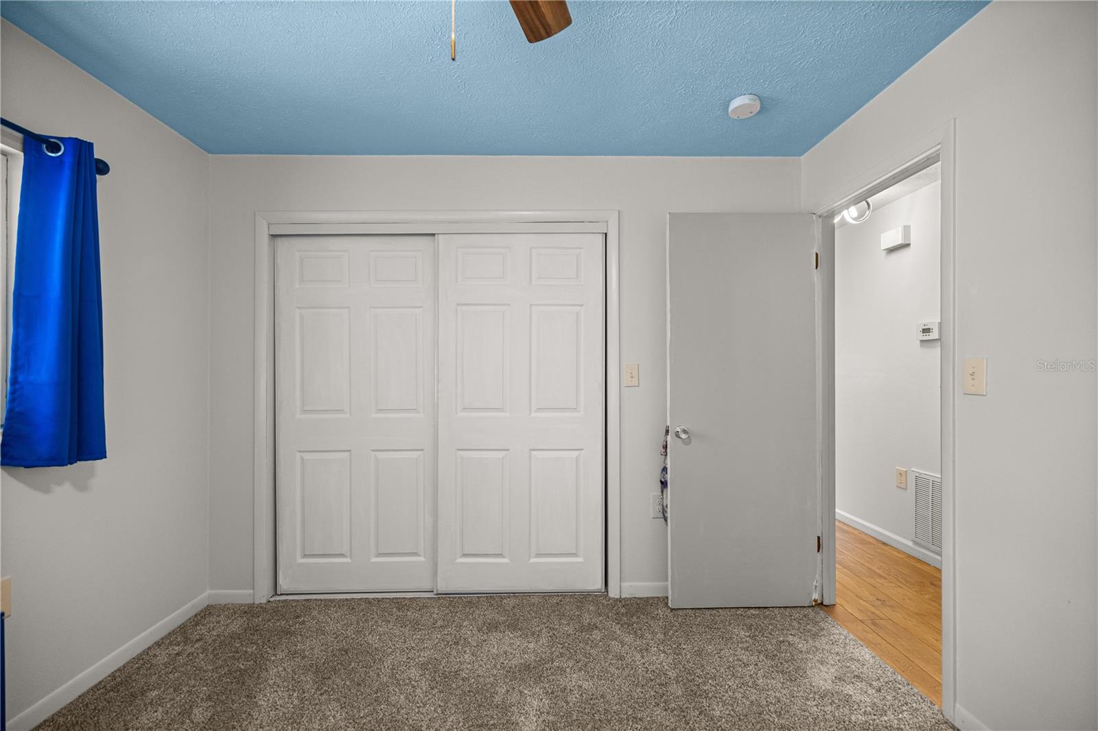 Image 21 of 38 For 5422 Se Eli Rd