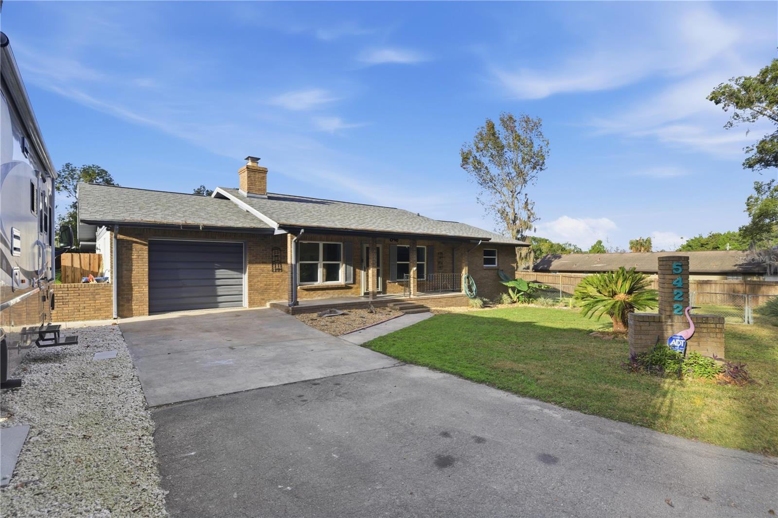 Image 3 of 38 For 5422 Se Eli Rd