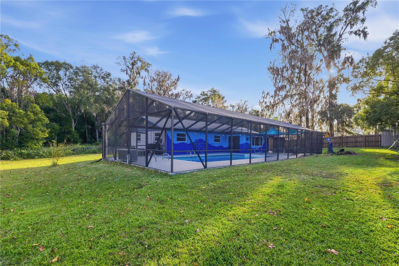 Image 31 of 38 For 5422 Se Eli Rd