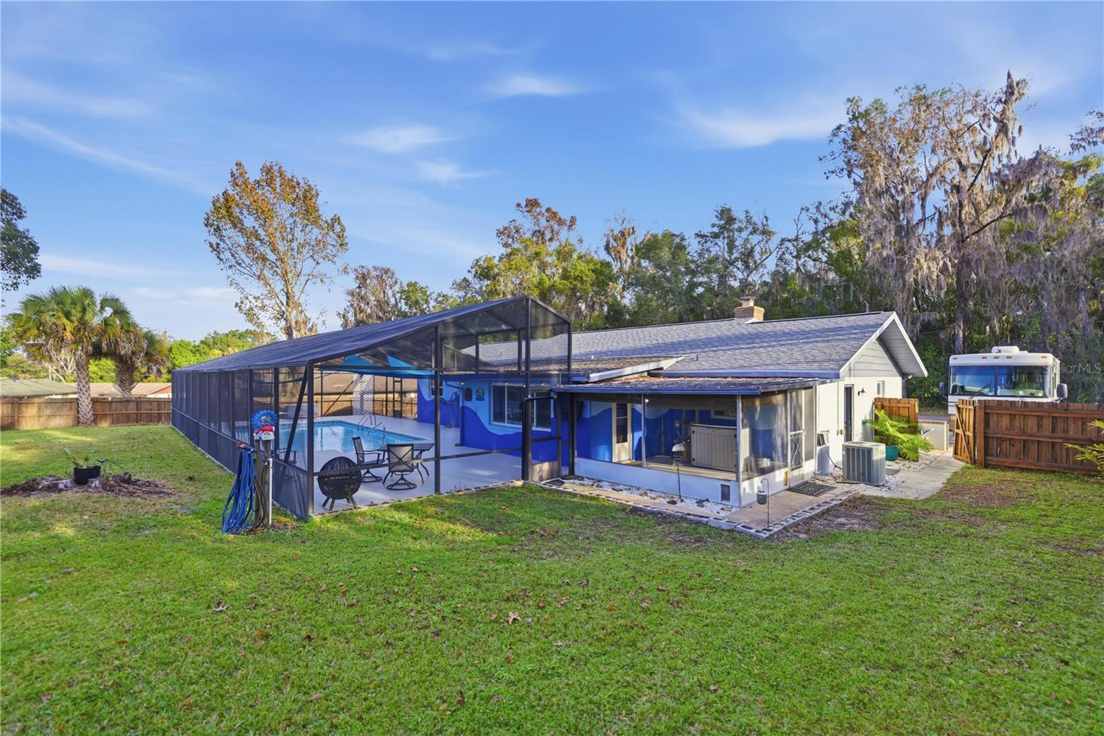 Image 32 of 38 For 5422 Se Eli Rd