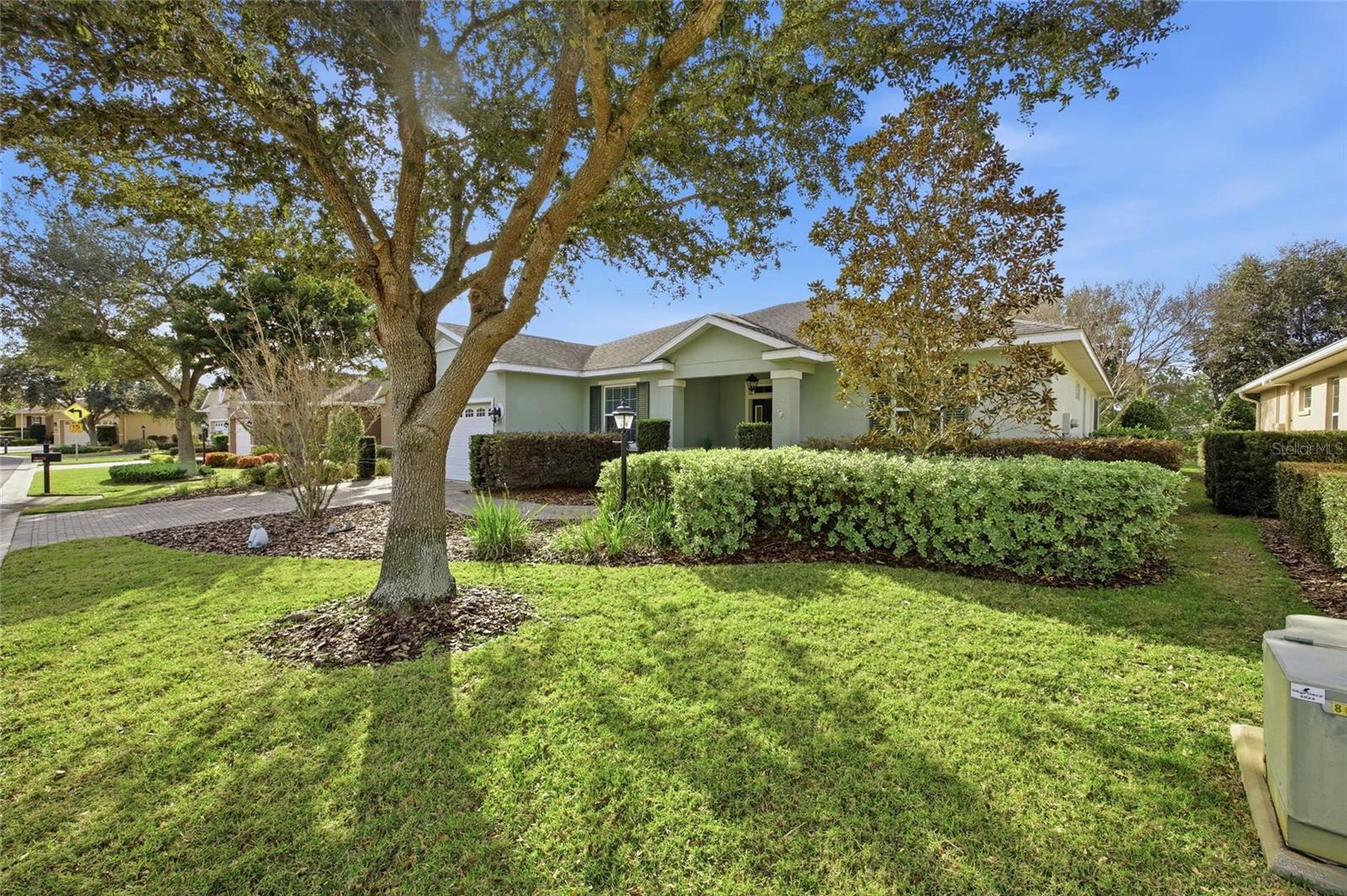 Image 3 of 46 For 8931 86th Loop