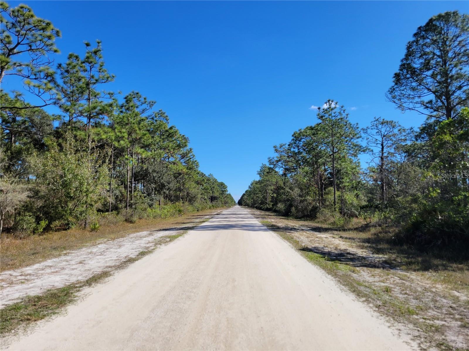 Image 8 of 20 For 618 Orchid Drive