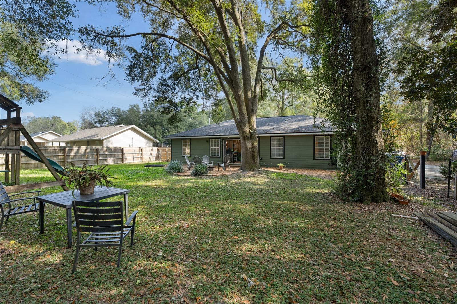 Image 5 of 38 For 11772 168th Drive