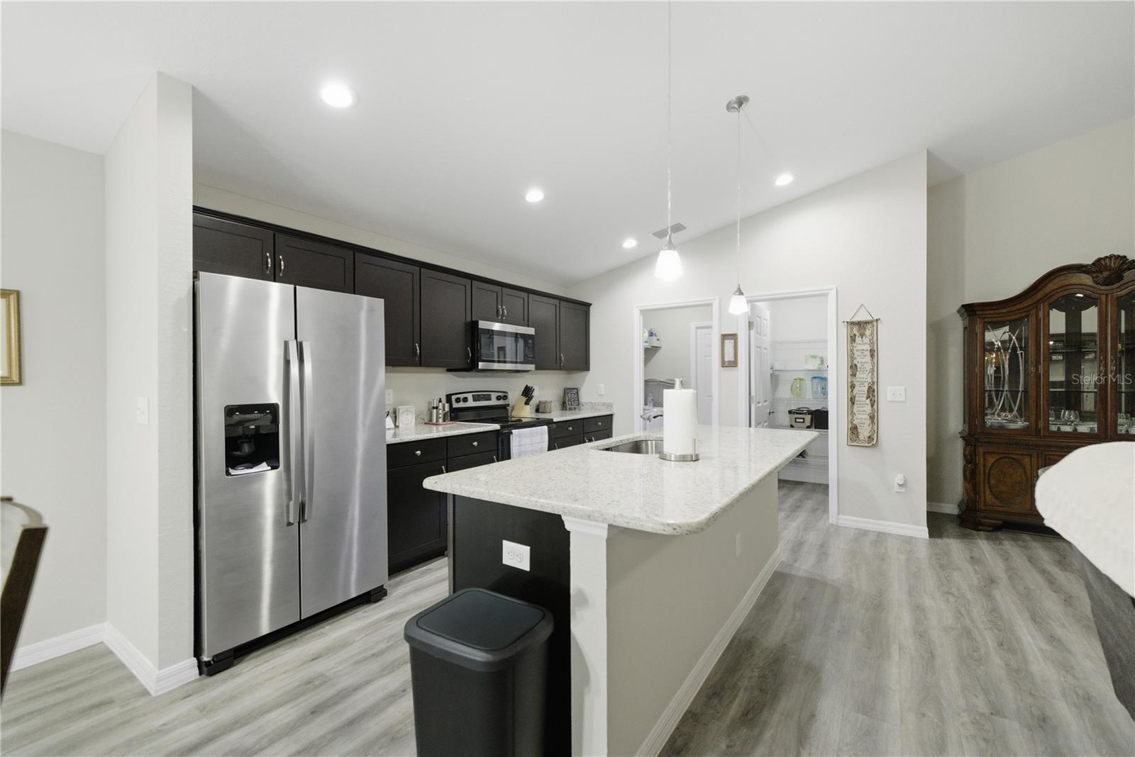 Image 6 of 23 For 9614 53rd Circle