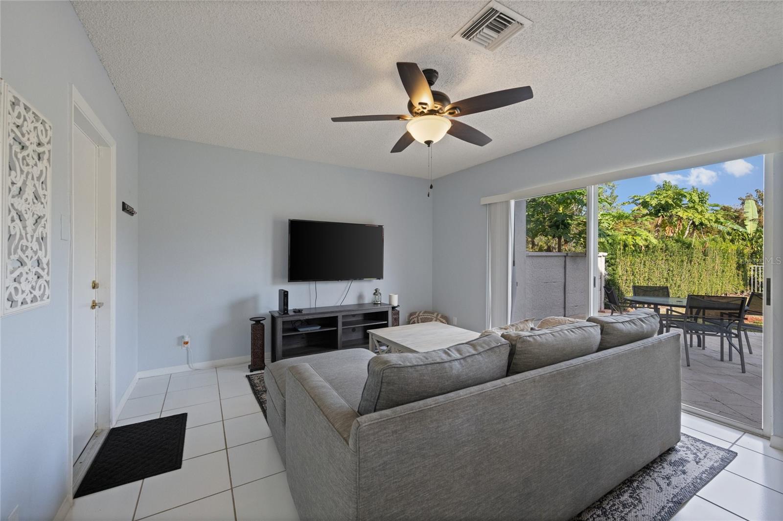 Image 11 of 41 For 1628 Club Drive