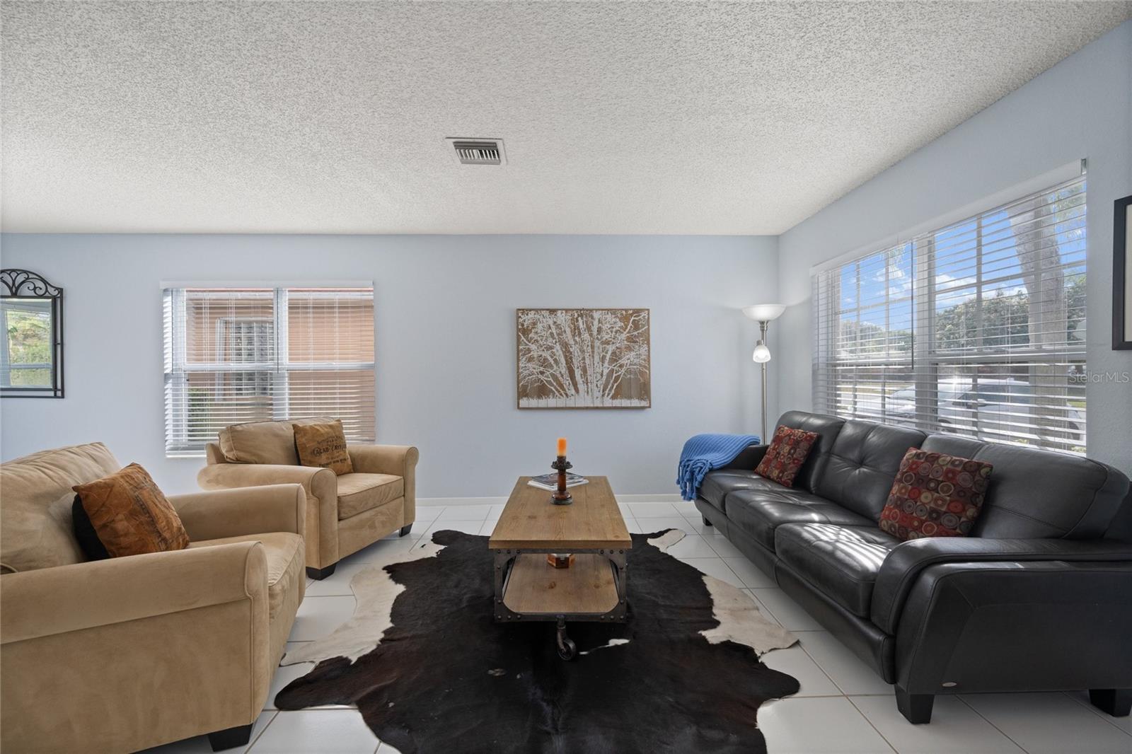 Image 16 of 41 For 1628 Club Drive