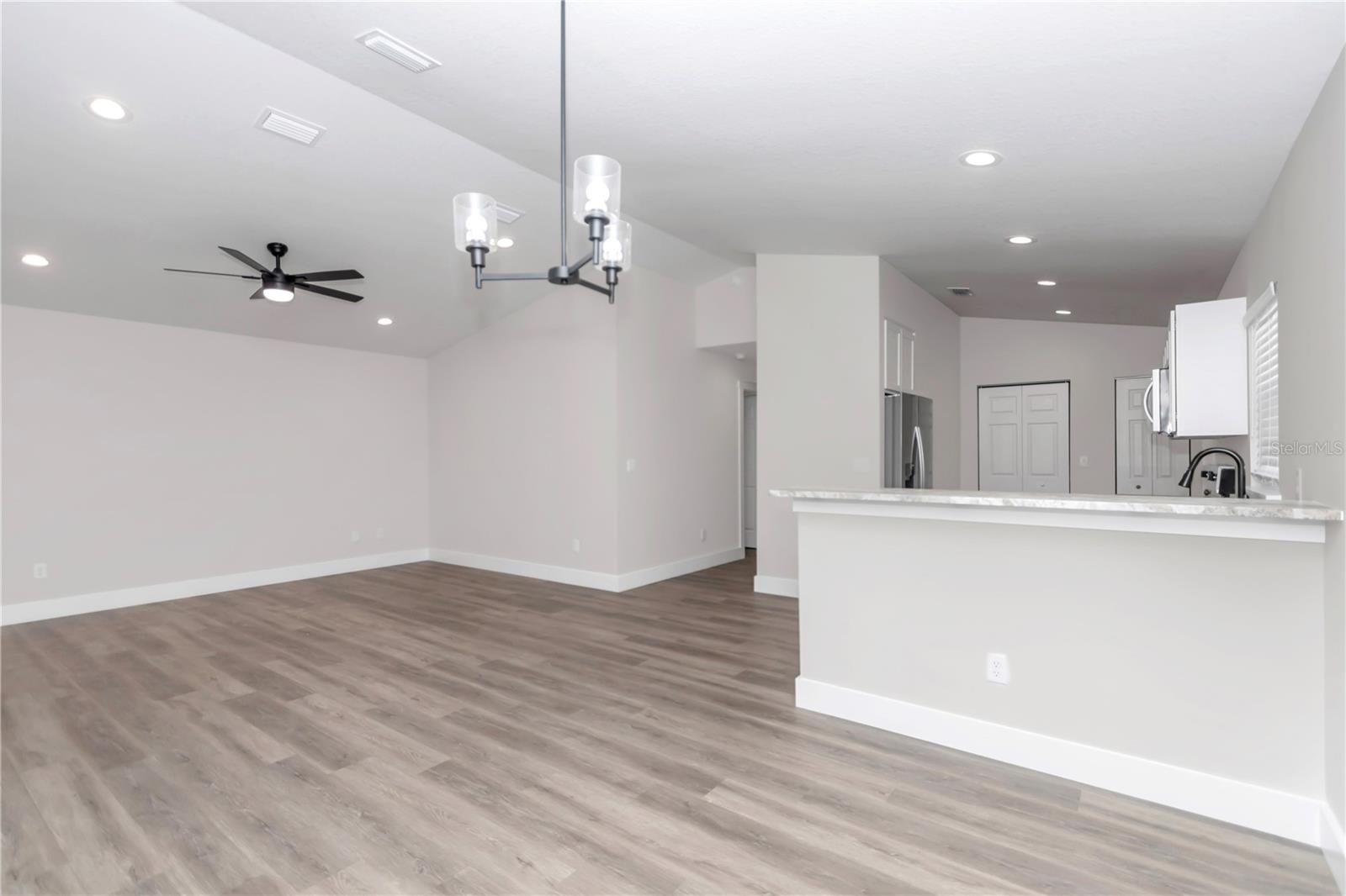 Image 10 of 35 For 206 9th Ave  