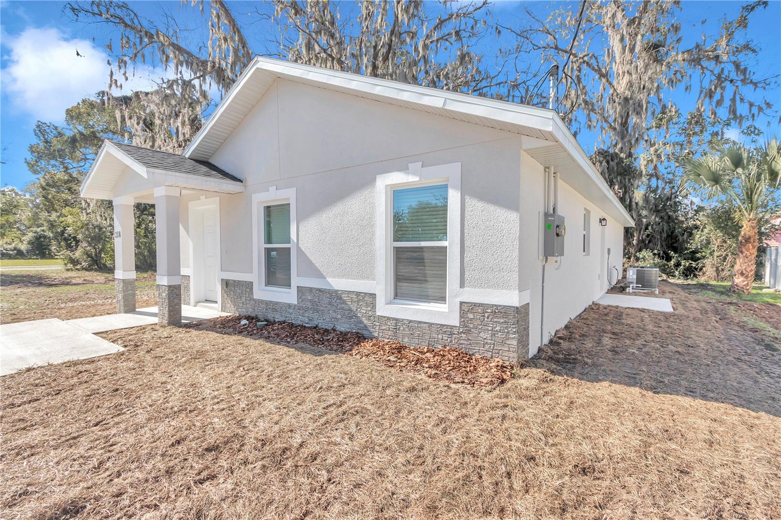 Image 3 of 35 For 206 9th Ave  