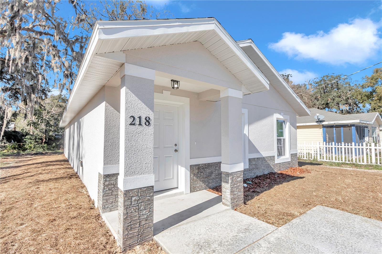 Image 4 of 35 For 206 9th Ave  