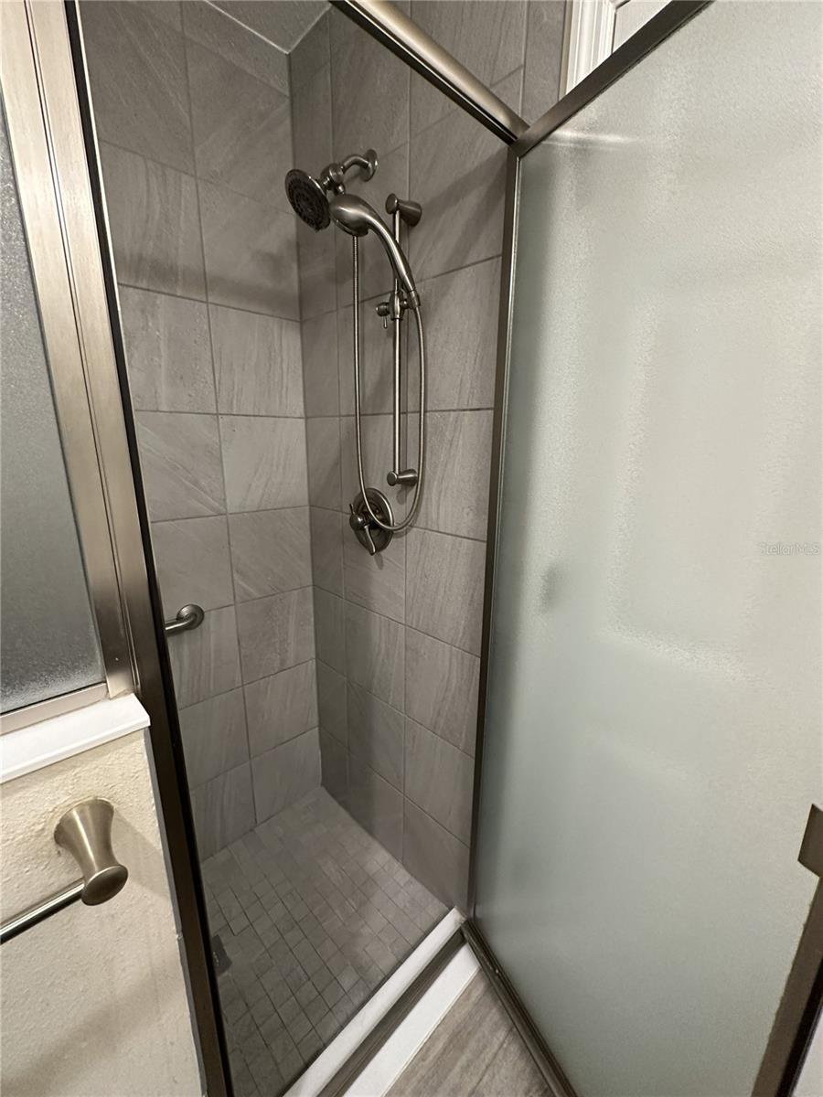 Image 21 of 36 For 1751 Schwartz Boulevard