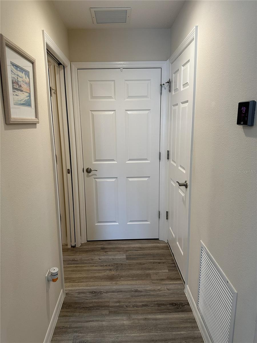 Image 27 of 36 For 1751 Schwartz Boulevard